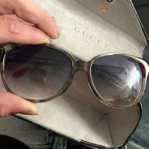 gucci sunglasses